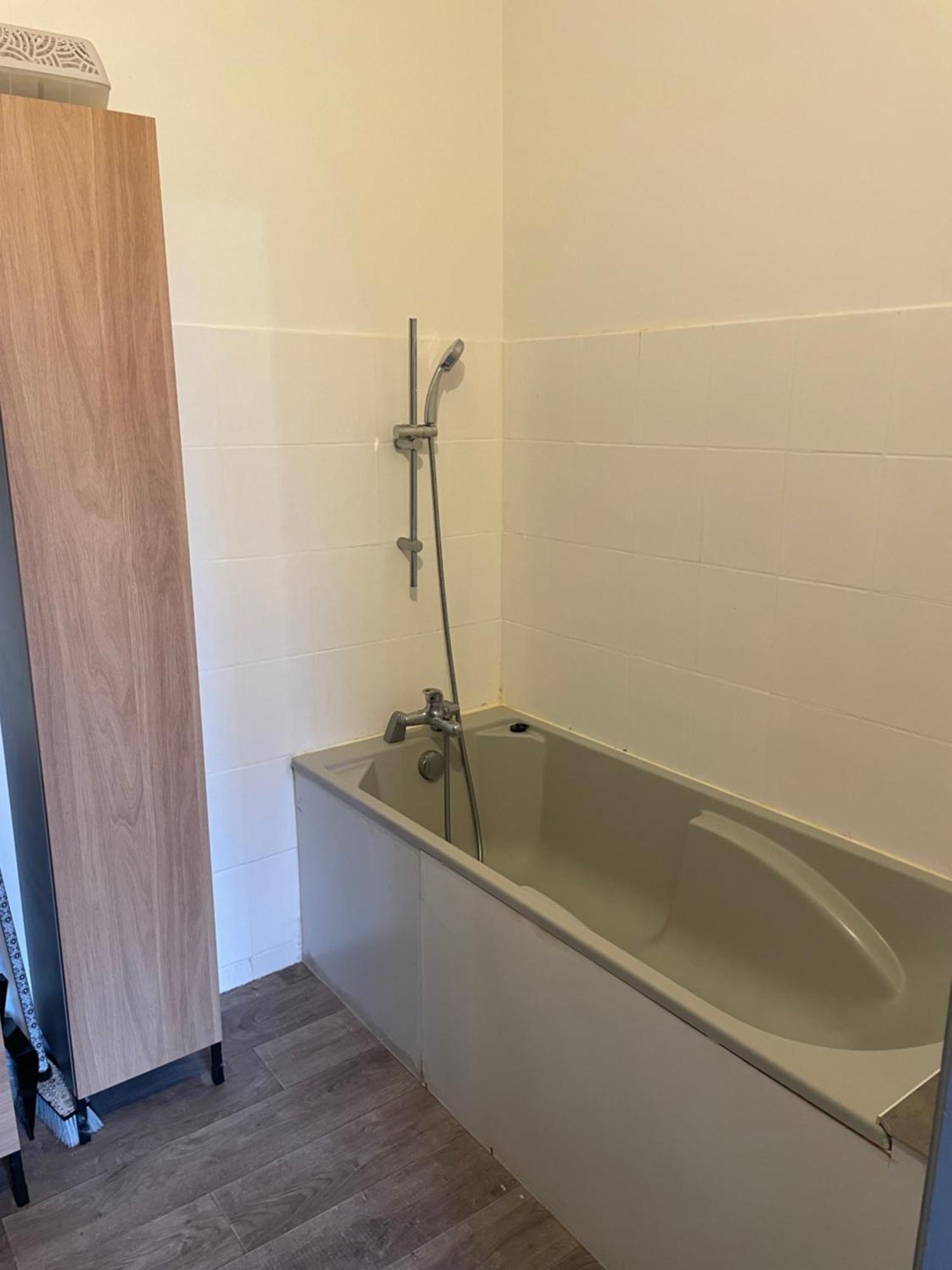 Charmant Appartement Avec Jardin Nancy Esterno foto